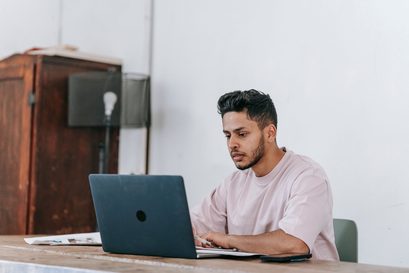 Reviewing credit reports before applying for a mortgage with poor credit