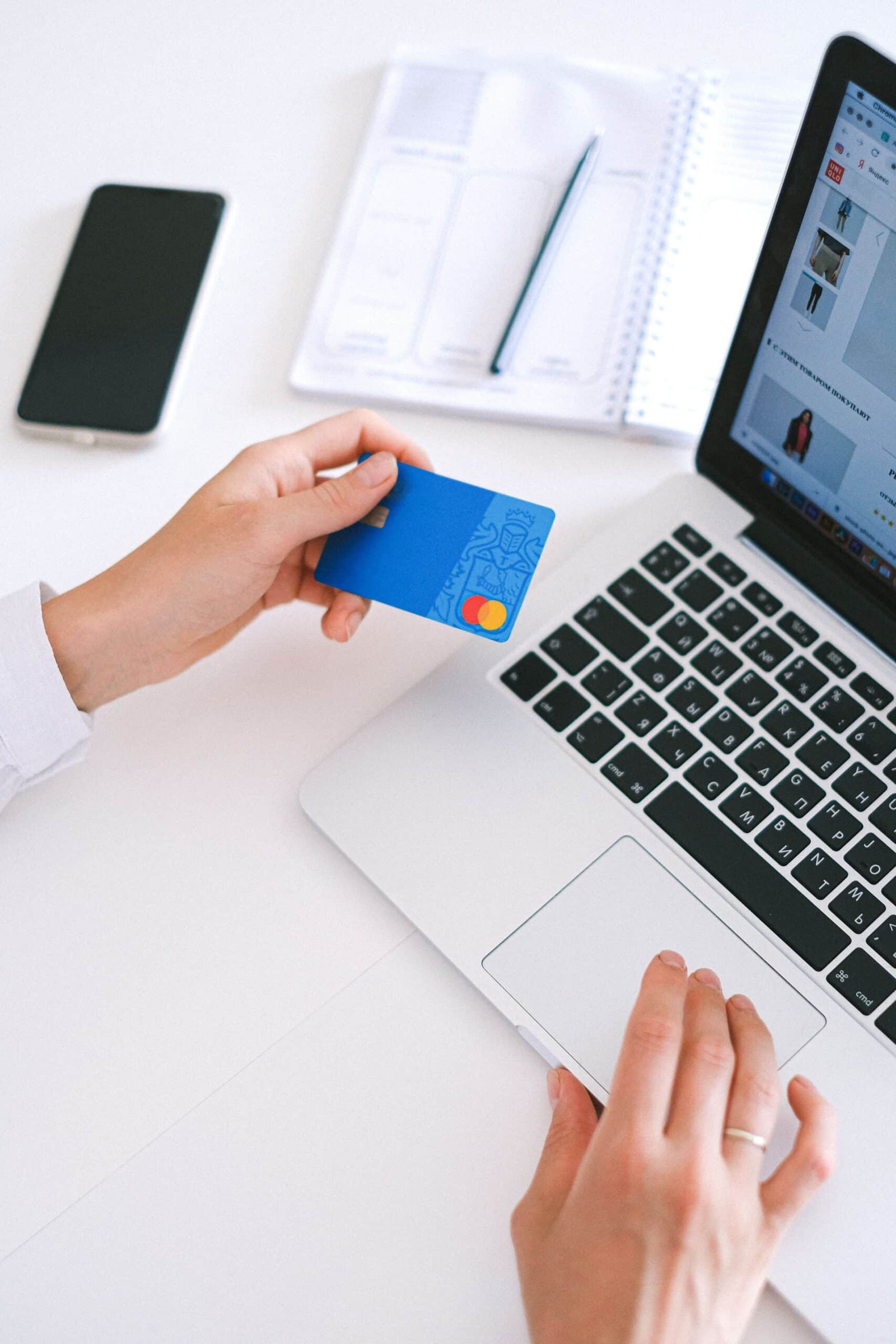 Applying online for a first credit card with no credit history